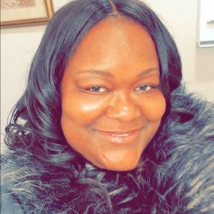 Meet your Posher, Sade